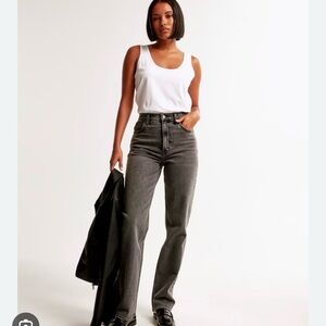 Abercrombie & Fitch Ultra High Rise 90s Straight Jean Sz 26 Extra Short New